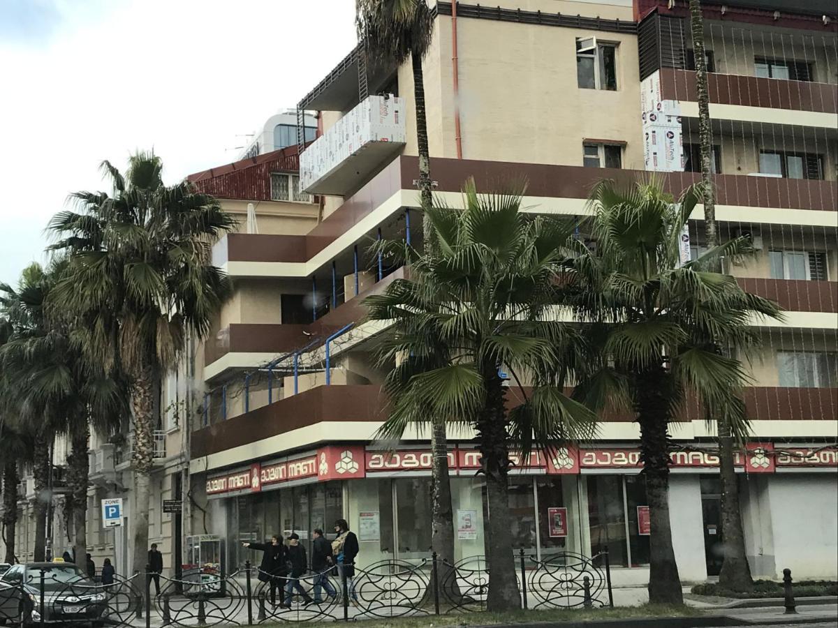 Casa Neptun In Old Batumi Apartment Ngoại thất bức ảnh