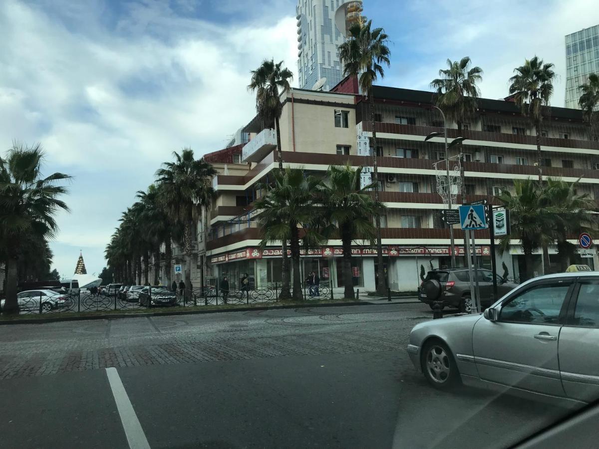 Casa Neptun In Old Batumi Apartment Ngoại thất bức ảnh