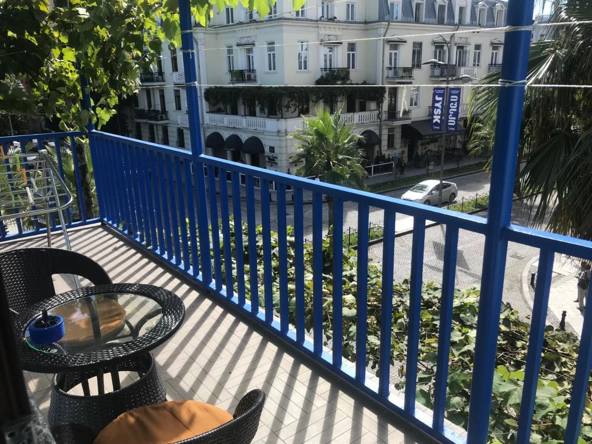 Casa Neptun In Old Batumi Apartment Ngoại thất bức ảnh