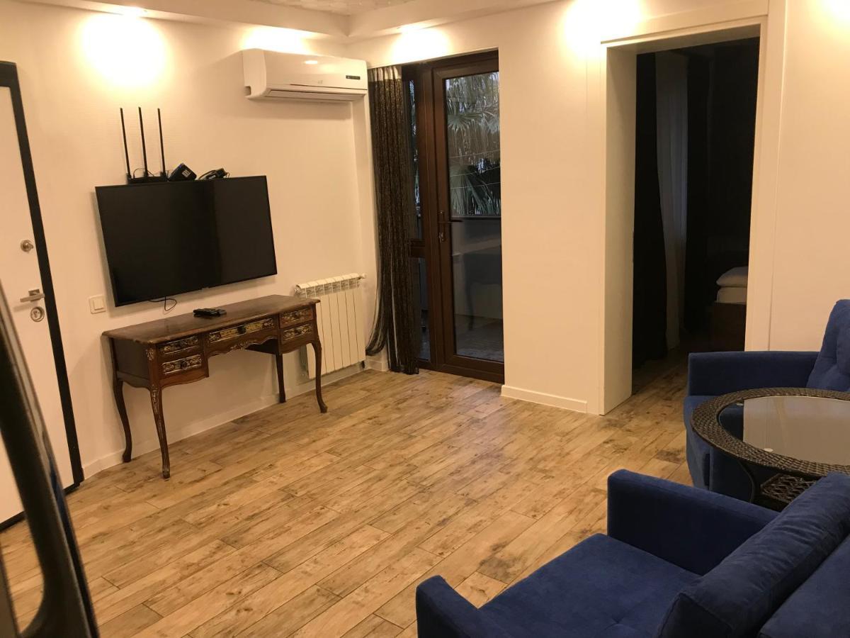 Casa Neptun In Old Batumi Apartment Ngoại thất bức ảnh