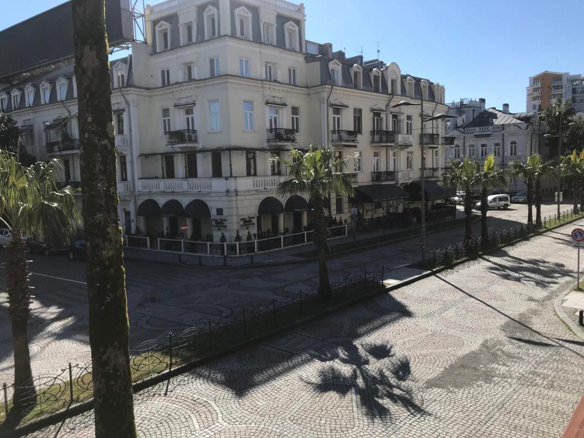 Casa Neptun In Old Batumi Apartment Ngoại thất bức ảnh